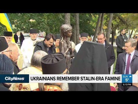 Video: Deskripsi dan Foto Peringatan Korban Holodomor - Ukraina: Kiev