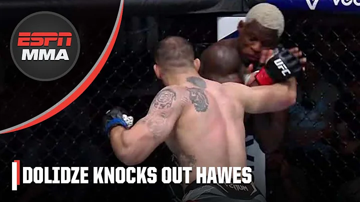 This combo from Roman Dolidze knocks out Phil Hawe...