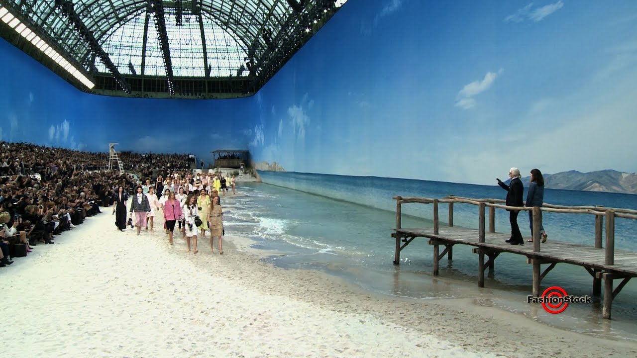 CHANEL by The Sea Spring 2019 Fashion Show @ Grand Palais : 4 Cameras FULL SHOW EXCLUSIVE -