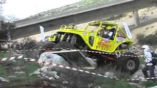 אתר השטח 4X4 - סרט מתחרות העבירות של CROSS COUNTRY