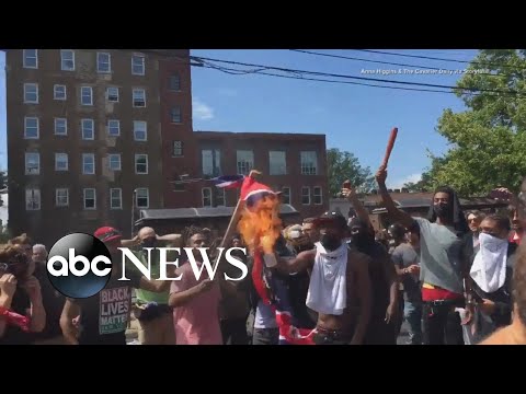 Video: Latinosi Kritizirajo Trumpa Po Napadu V Charlottesville