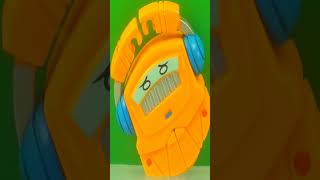 Transformers Botbots Figure Alt & Robot Mode Skippy Dippy Disc