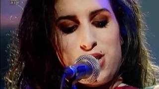 Amy Winehouse - Stronger Than Me ☆ Live On Jools Holland