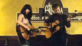 White Freightliner - Luke Abbott & Molly Tuttle chords
