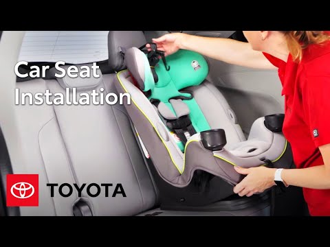 Toyota How-To: Installing a Car Seat in Your Toyota Sienna | Toyota