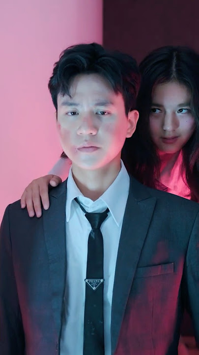 Who’s the Danger, Who’s the Victim? 😈💔 #linhchihihi #messyclassroom #schoolcrush #schooldrama