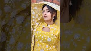 Anjali Arora Vibes Yellow Bold