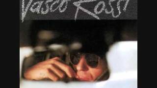 Vasco Rossi - Tu che dormivi piano (volò via) chords