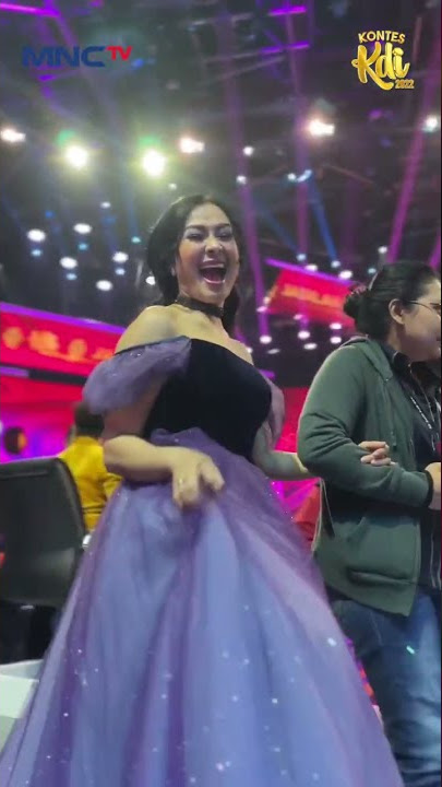 TERPESONA!!! Lihat Cantiknya Princess Iis Dahlia | KONTES KDI 2022 #shorts