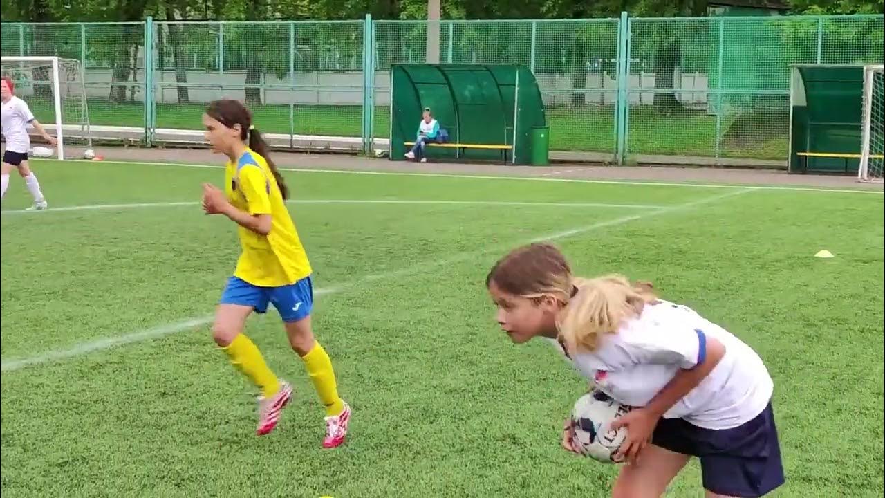 Женский футбол 2009
