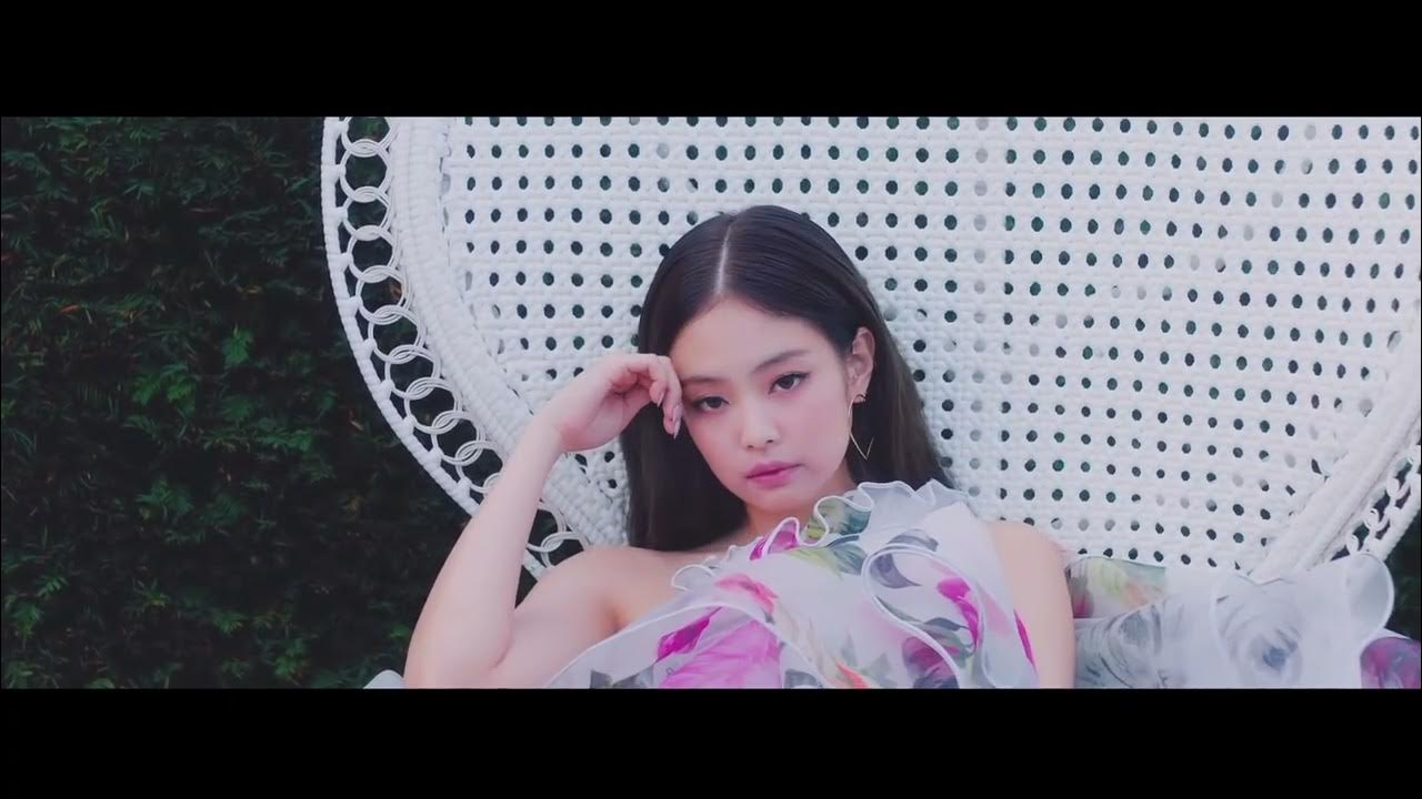 JENNIE_