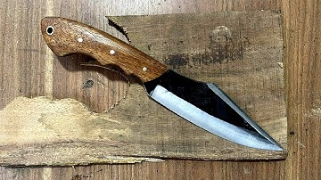Knife Making - Creating Sharp Bowie Knife From a Rusted Leaf Spring #makingknife