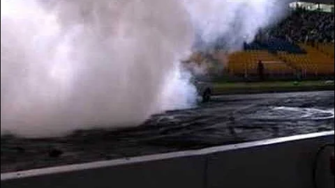 HG Ute burnout at WSID Burnout Bonanza June 2008