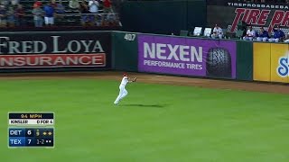 Stubbs makes great running catch to seal win
