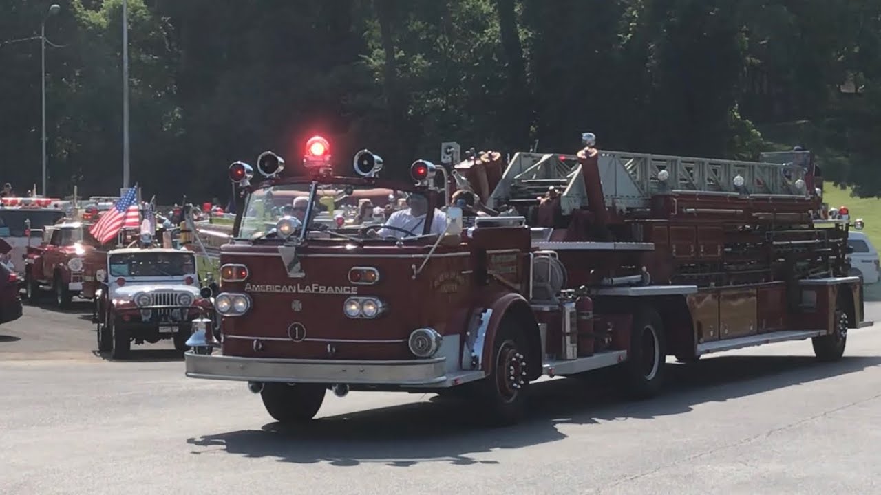 Old & Antique Apparatus Lights & Sirens Parade 43rd Annual PA Pump Primers Muster