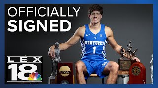Reed Sheppard signs to play basketball at the University of Kentucky
