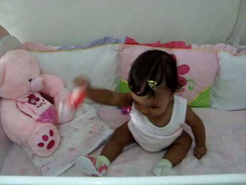 Nicole com 5 meses.