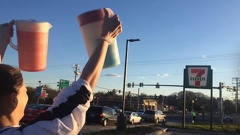 Bring Your Cup Day at 7-Eleven May 19 and 20
