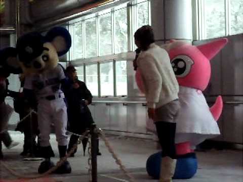110116 アスナル金山でドアラのジェスチャークイズ。