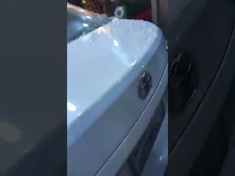 إمرأه تدخل سوق خضار يا وويلييييي