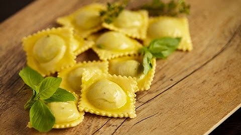Видео работы линии для производства Равиоли (ravioli) 180 кг/час завода PAMA ROMA, Италия
