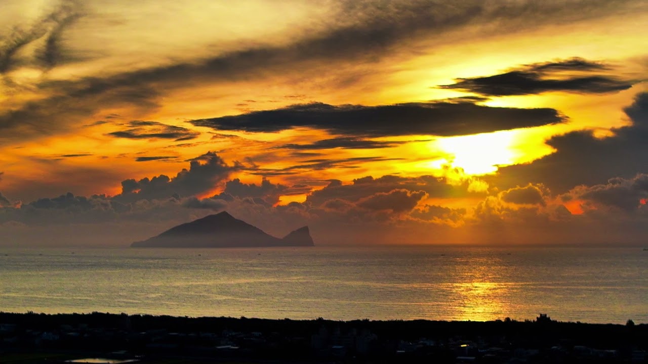 龜山島 沒有太陽的日出