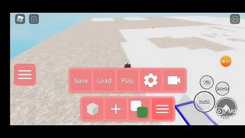 how to fly in piggy build mode