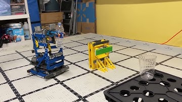 Double Reverse 4-Bar Arm Robot (v2) for Serving Drink