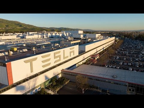 Elon Musk Says New Tesla Plants Are Losing Billions