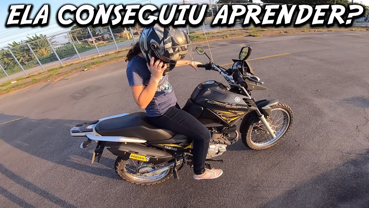 ENSINEI MINHA NAMORADA A ANDAR DE MOTO PELA PRIMEIRA VEZ! DEU CERTO?😧