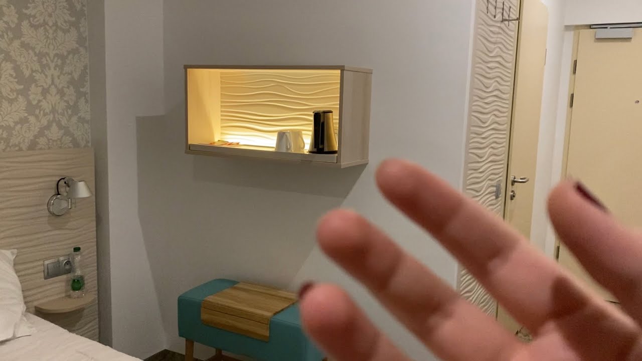 ASMR Hotelový pokoj ve Varšavě | ťukání, škrábání a další zvuky 🛎