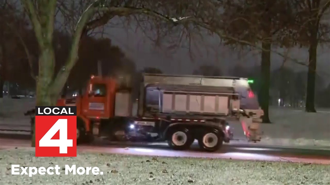 Road crews prepare for icy morning commute across Metro Detroit - YouTube