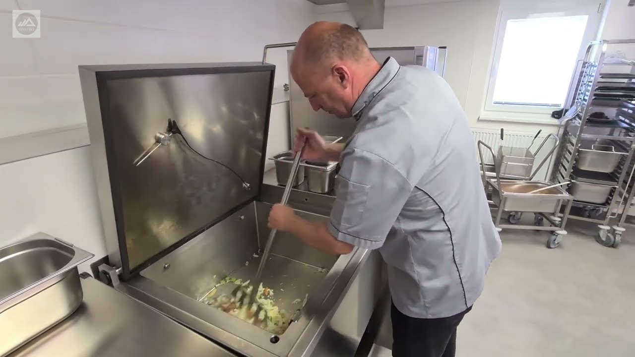 Multifunkčný kotol LOGiQ LP 100 | zeleninovo kuracie soté