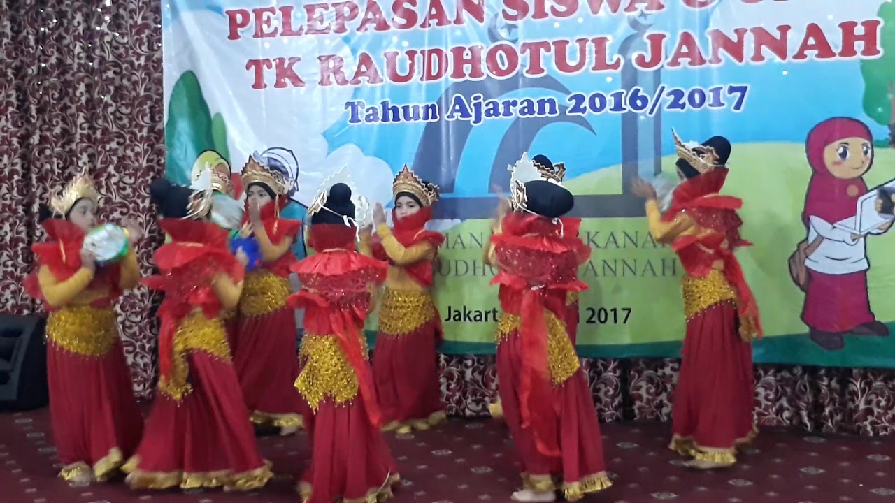 Tari assalamualaikum TK Raudhotul Jannah utan kayu selatan 