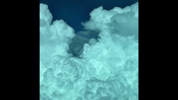 [#2] Thunderstorms seen from flight deck