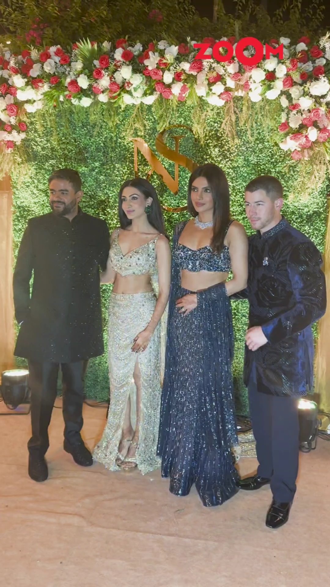 Priyanka Chopra-Nick Jonas POSE with Siddharth-Neelam at their Sangeet ceremony ? #shorts