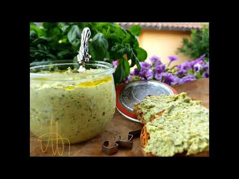 Video: Zucchine Con Salsa Di Noci E Aglio