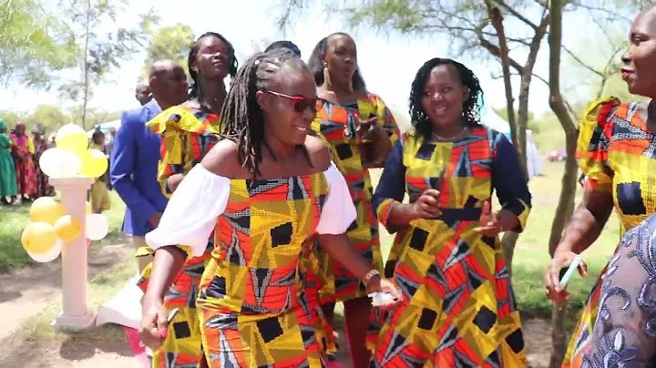 CHRISTINE AND FRANK - CLASSIC TRADITIONAL NYOMBO/A...
