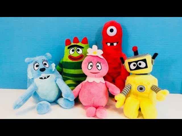 YO GABBA GABBA Boombox Playset Clubhouse with ALL (5) Figures and