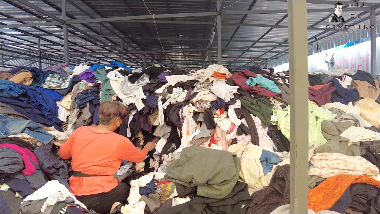 အဝတ်တစ်ထည်ကို ၅ ဘတ် ၁၀ ဘတ်ကစပြီး ဝယ်လို.ရတဲ့ ဘန်ကောက်ရဲ. အကြီးဆုံး အဟောင်းဈေး (Second hand ဈေးကြီး)