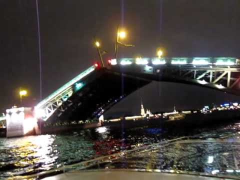 Питер - прогулка на катере