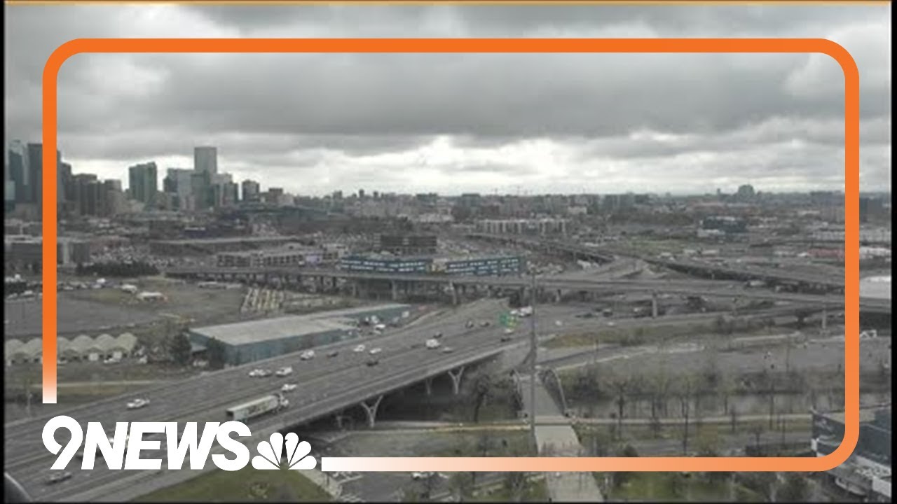 Rain moves out, sunshine returns this afternoon - YouTube