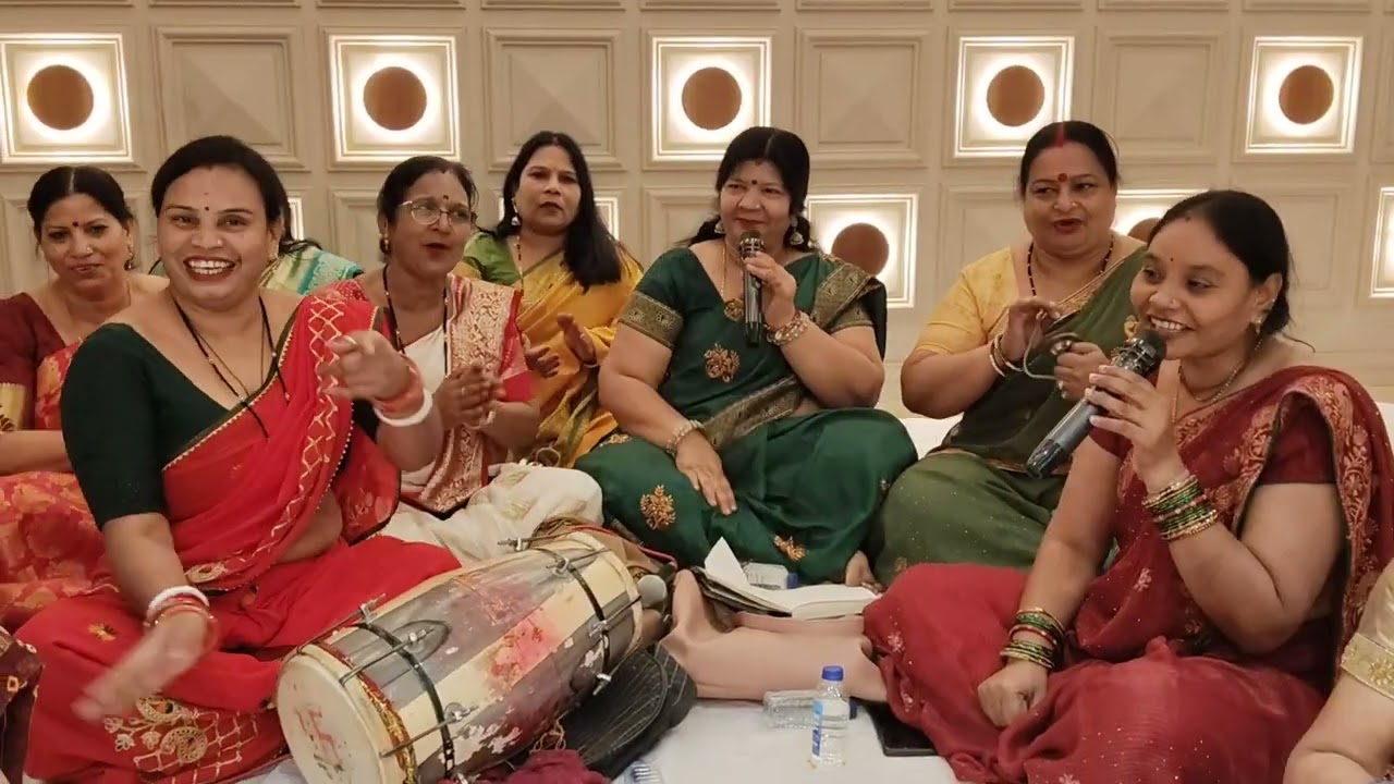 😁 #बन्ना की बुआ दिन-रात ऑर्डर चलाती है 😁 #हंसीमजाक से भरपूर 😁 #बन्नाबन्नीगीत (आप भी जरूर गाइए)😁