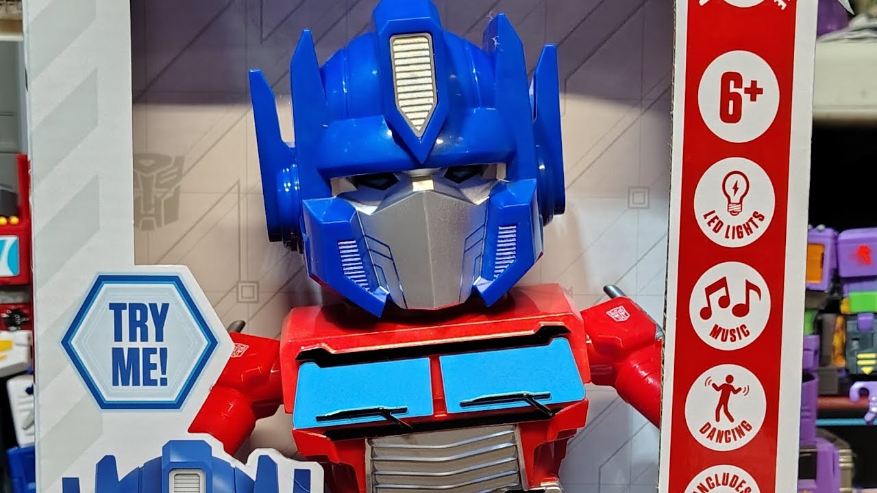 Transformers dancing Optimus Prime! Just a loss for words 😂 #hasbro #transformers #optimusprime 