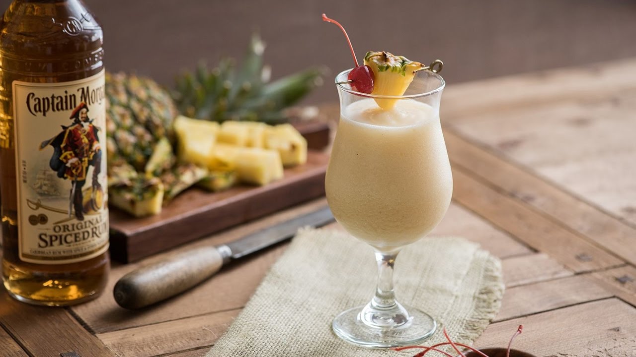 Cómo Preparar La Perfecta Piña Colada - YouTube