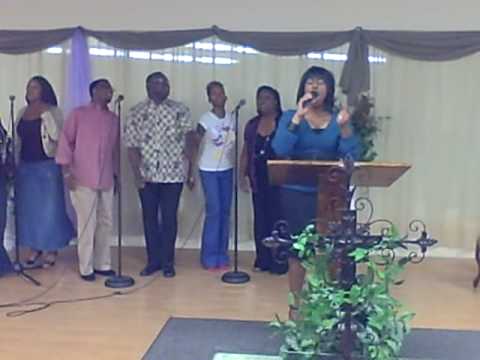 ANGELA PATRICK HOLMES SINGING WITH DOMINION PRAISE...