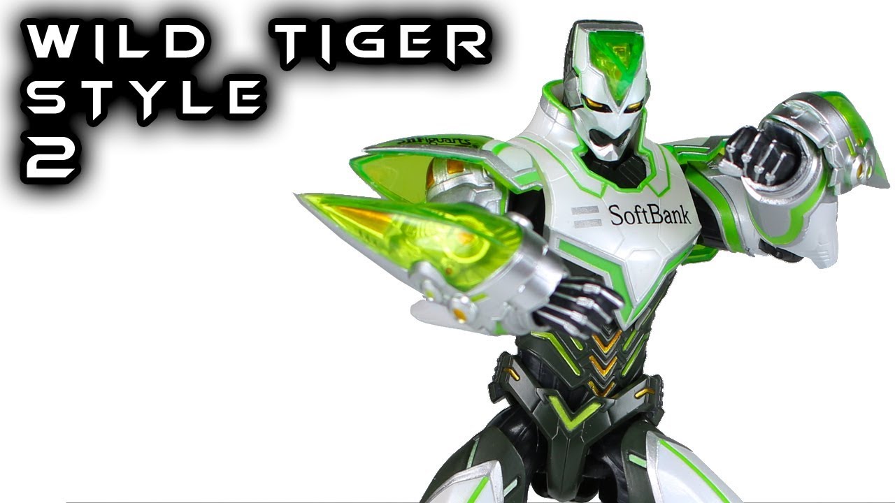 WILD TIGER フィギュア 2体セット Amazon.com: TAMASHII NATIONS - Tiger & Bunny 2 - Wild Tiger