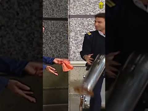 علي ربيع وانا عامله نفسي نايمه ومش احنا يا حبيبي مسخرة