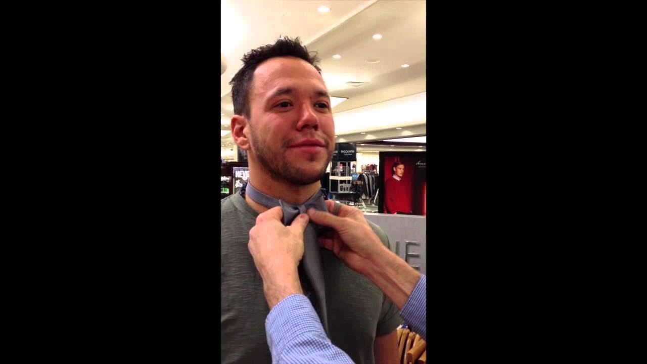 Richard from Dillards teaches how to tie a bow tie YouTube