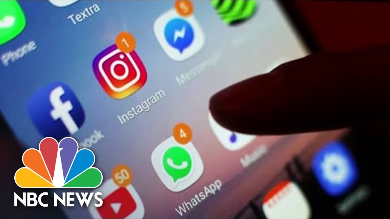 How Russian Influencers Are Reacting As Companies Exit Russia Over Ukraine Conflict